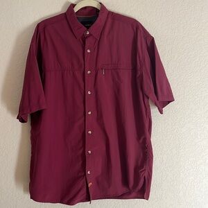 Oobe Men’s Short Sleeve Burgundy Shirt 100% Nylon Quick Dry Sporty Sz L